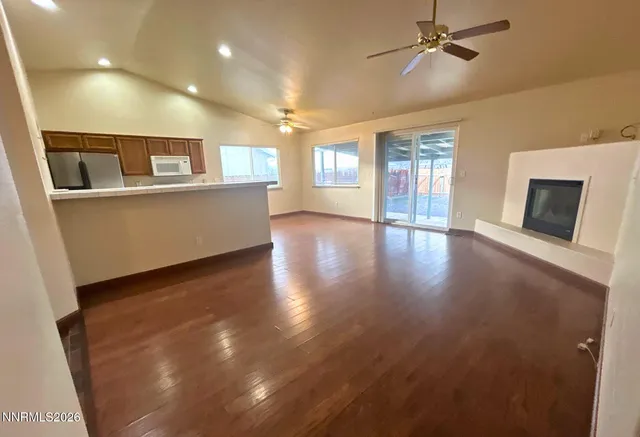 $1,800 | 250 Emigrant Way, Fernley, NV 89408