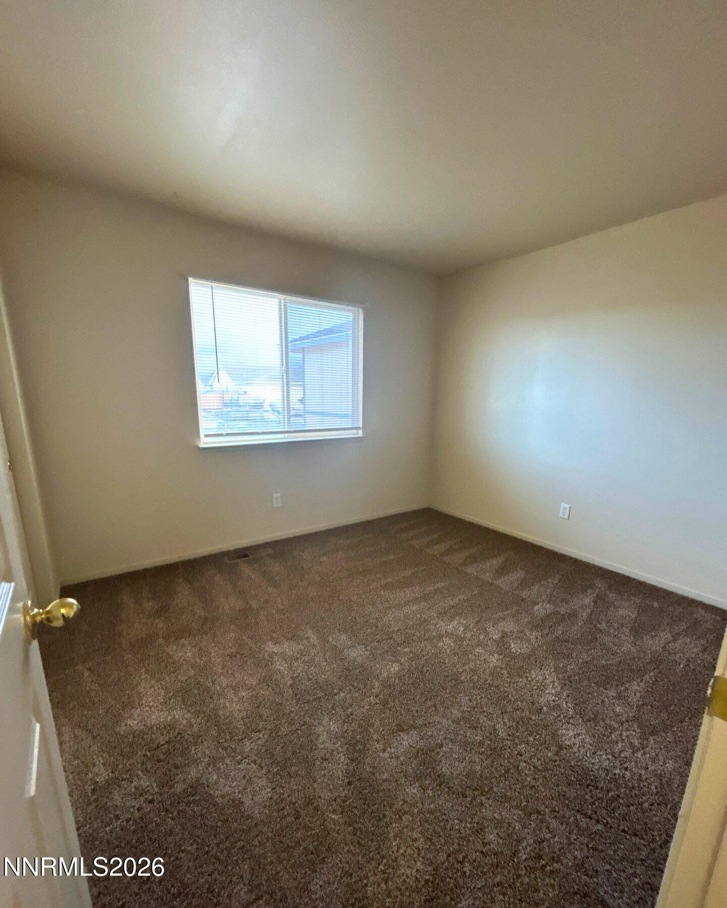 250 Emigrant Way Fernley, NV 89408 - Photo 6 of 19 8c0852fd-a476-4fae-b78a-a78c20801b7d