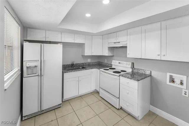 $1,450 | 2935 Southeast 15th Place, Unit 2, Cape Coral, FL 33904
