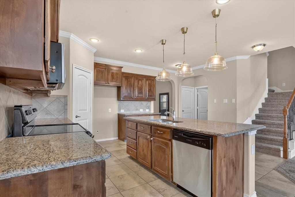 1004 Katherine Road Weatherford, TX 76087 - Photo 17 of 38 Gallery Image 17