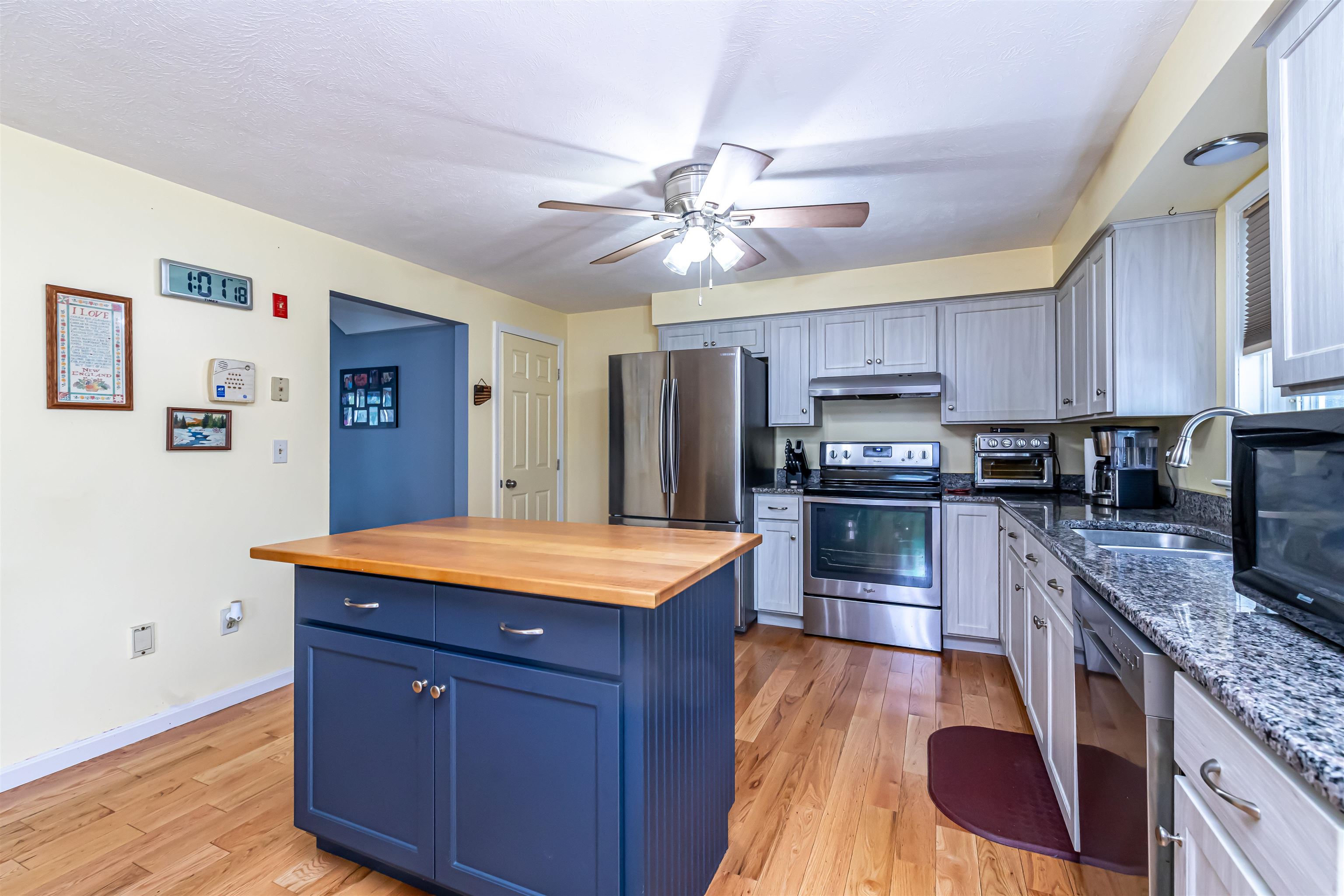 44 Watson Street Manchester, NH 03103 - Photo 16 of 39 Gallery Image 16