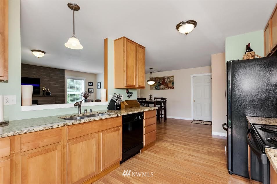 20316 Rustic View Road Southeast Monroe, WA 98272 - Photo 8 of 15