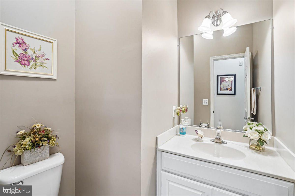13806 Breezy Ridge Way Woodbridge, VA 22191 - Photo 20 of 42 Powder