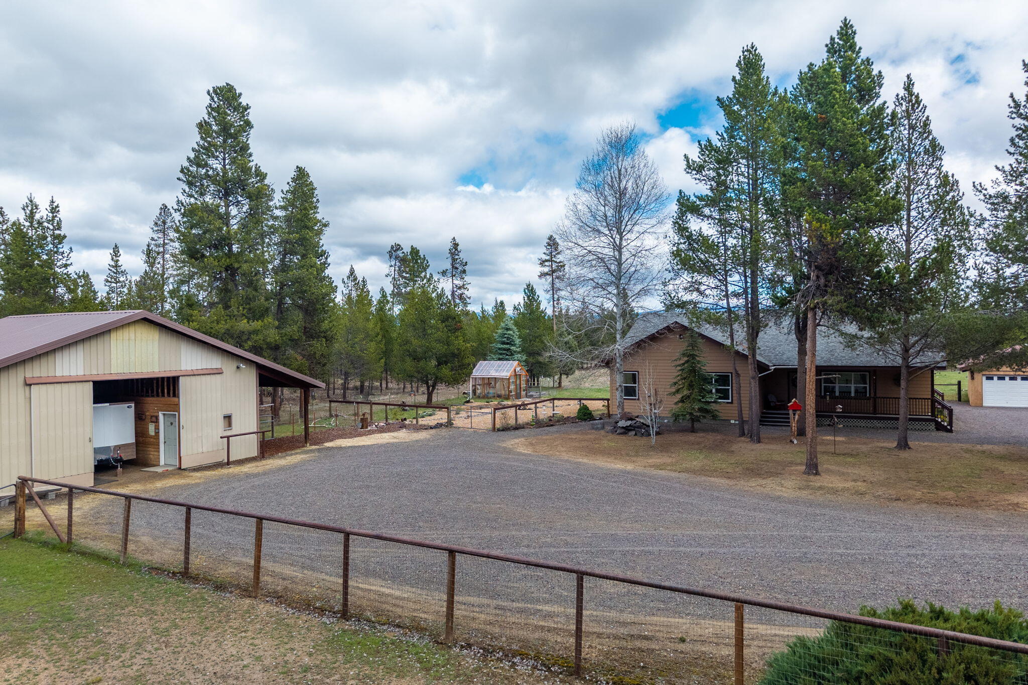 50940 South Huntington Road La Pine, OR 97739 - Photo 7 of 46 2026_04_13_50940_s_huntington_road_la_pi