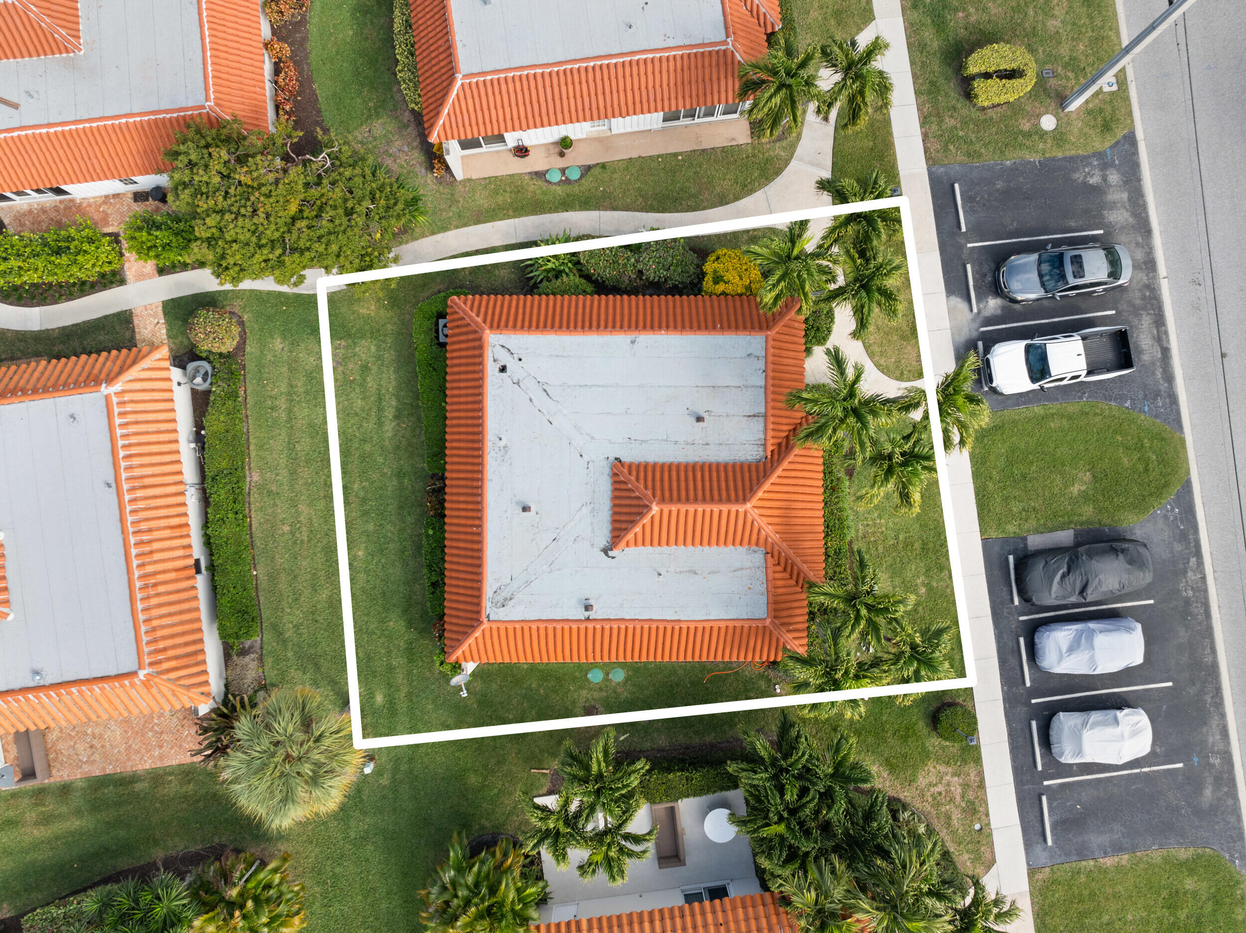 1369 Lands End Road Manalapan, FL 33462 - Photo 6 of 31 dji_20260128233737_0984_d.1