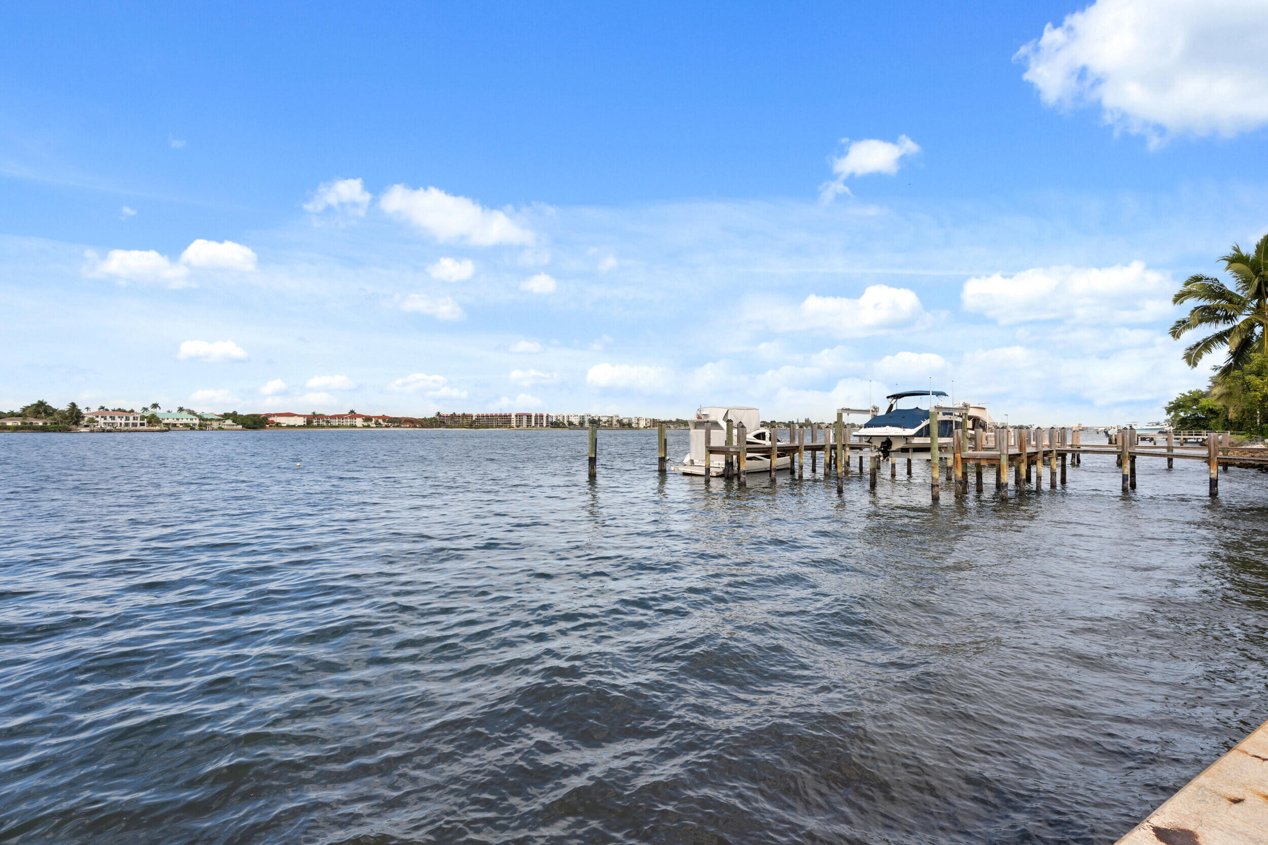 1369 Lands End Road Manalapan, FL 33462 - Photo 10 of 31 smg07646