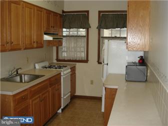 50 Ashby Road Upper Darby, PA 19082 - Photo 3 of 12 Unit #1