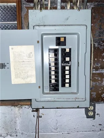 $25,000 | 98 Cuyler Avenue, Jeannette, PA 15644