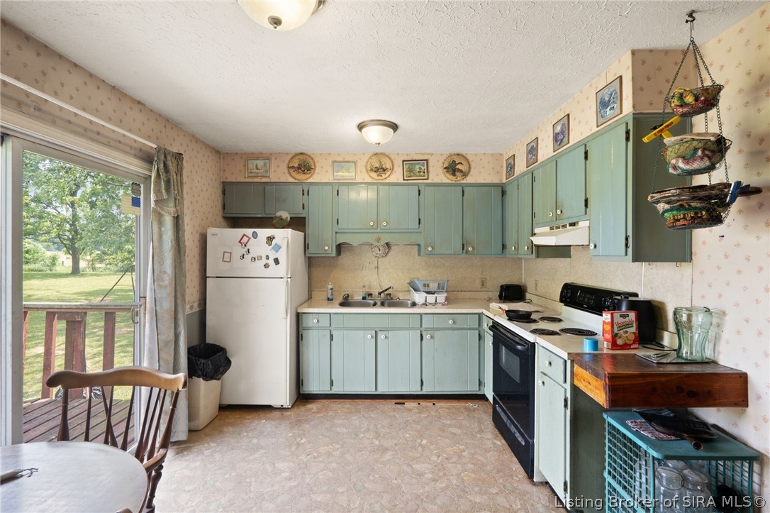 3250 Heth Washington Road Southwest Central, IN 47110 - Photo 13 of 51 Gallery Image 13