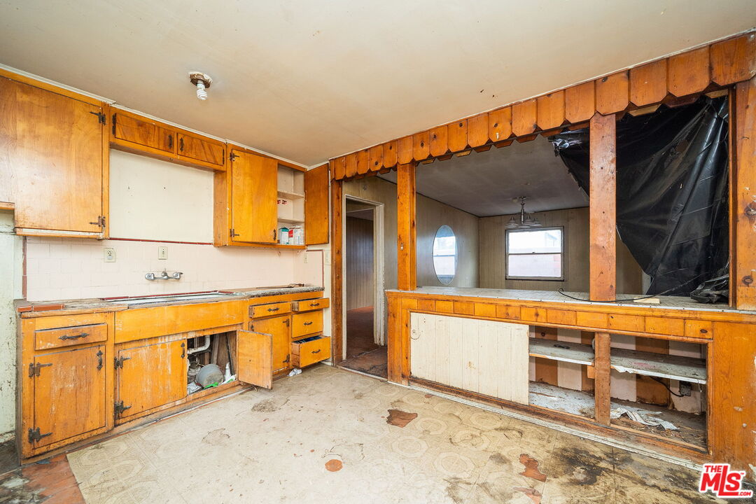 1911 Bryce Road El Monte, CA 91733 - Photo 19 of 28 Gallery Image 19