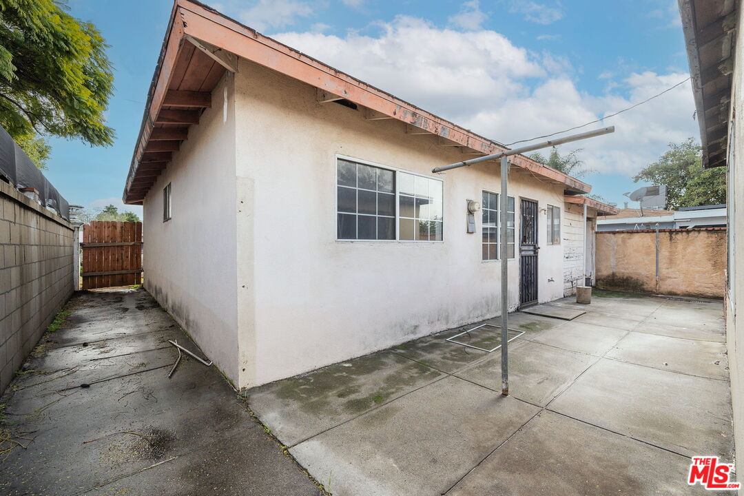 1911 Bryce Road El Monte, CA 91733 - Photo 4 of 28 Gallery Image 4