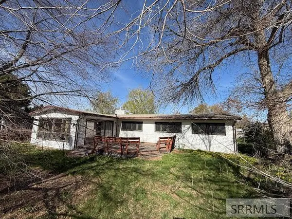 $399,900 | 379 Fairway Drive, Pocatello, ID 83201