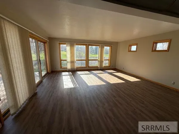 $399,900 | 379 Fairway Drive, Pocatello, ID 83201