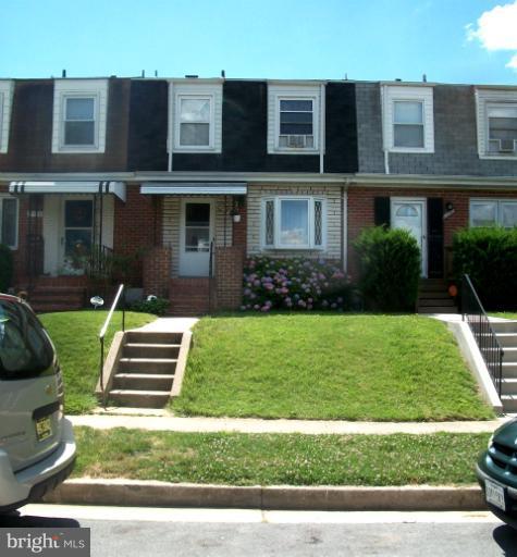 Exterior (Front)