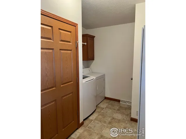 a view of a bathroom