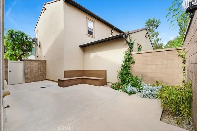 a view of backyard with plants