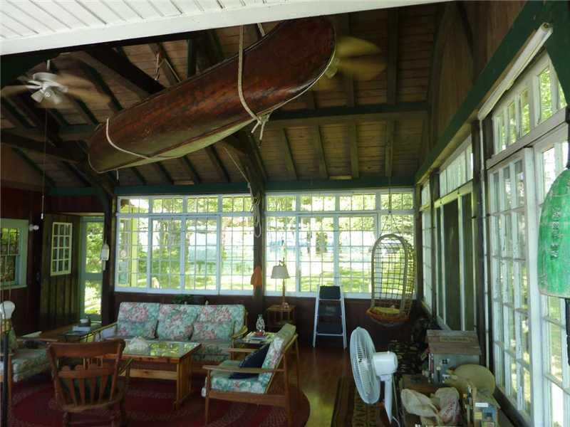 18 McFarland Shore Road New Harbor, ME 04554 - Photo 8 of 28 Den/Family/Great Room.