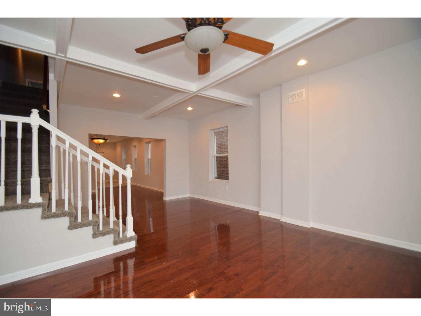 5341 Locust Street Philadelphia, PA 19139 - Photo 6 of 25 Living Room