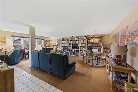 $749,000 | 1708 Longvalley Drive, Northbrook, IL 60062