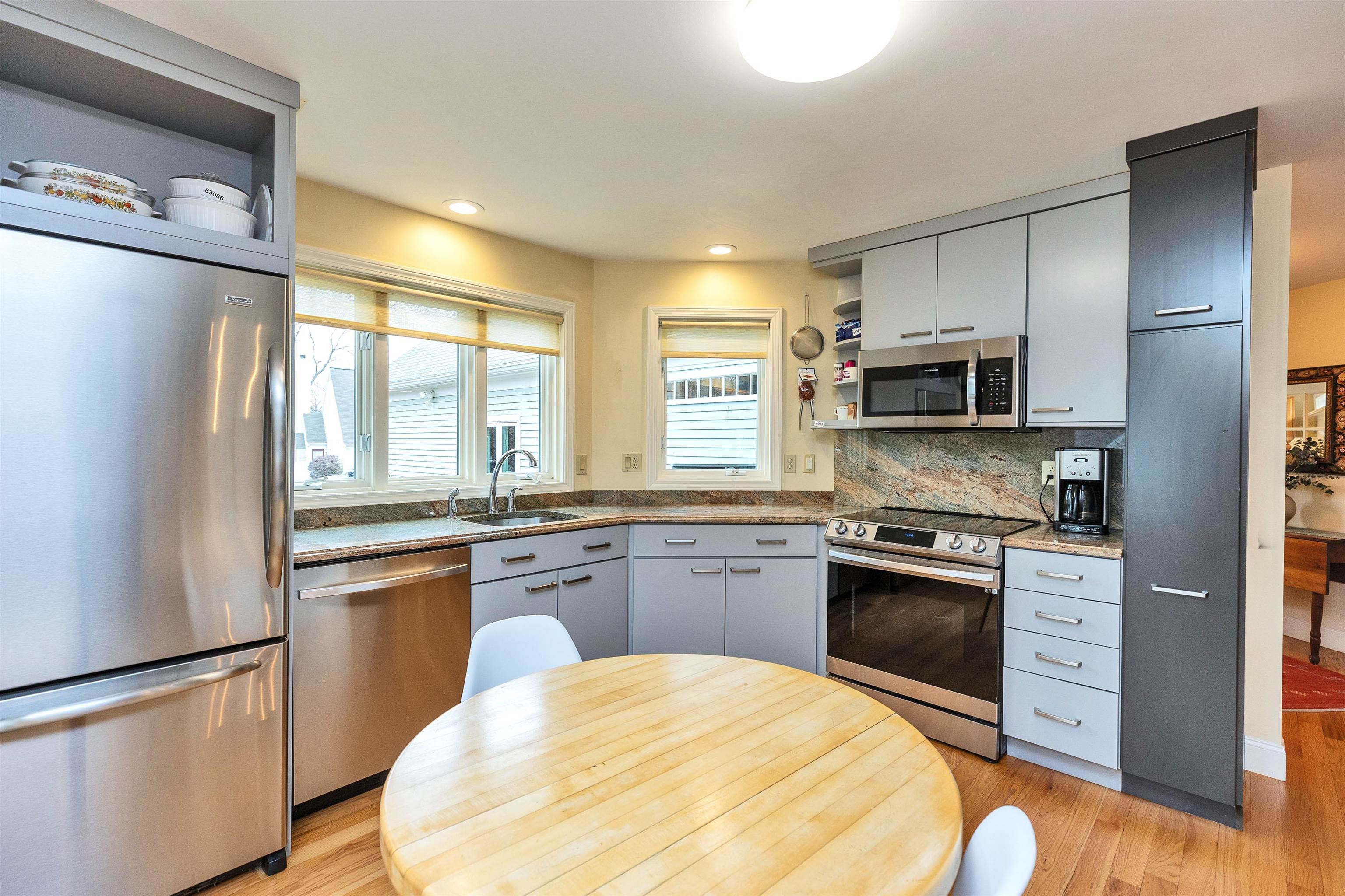 402 Straw Hill Road, Unit 402 Manchester, NH 03104 - Photo 16 of 53