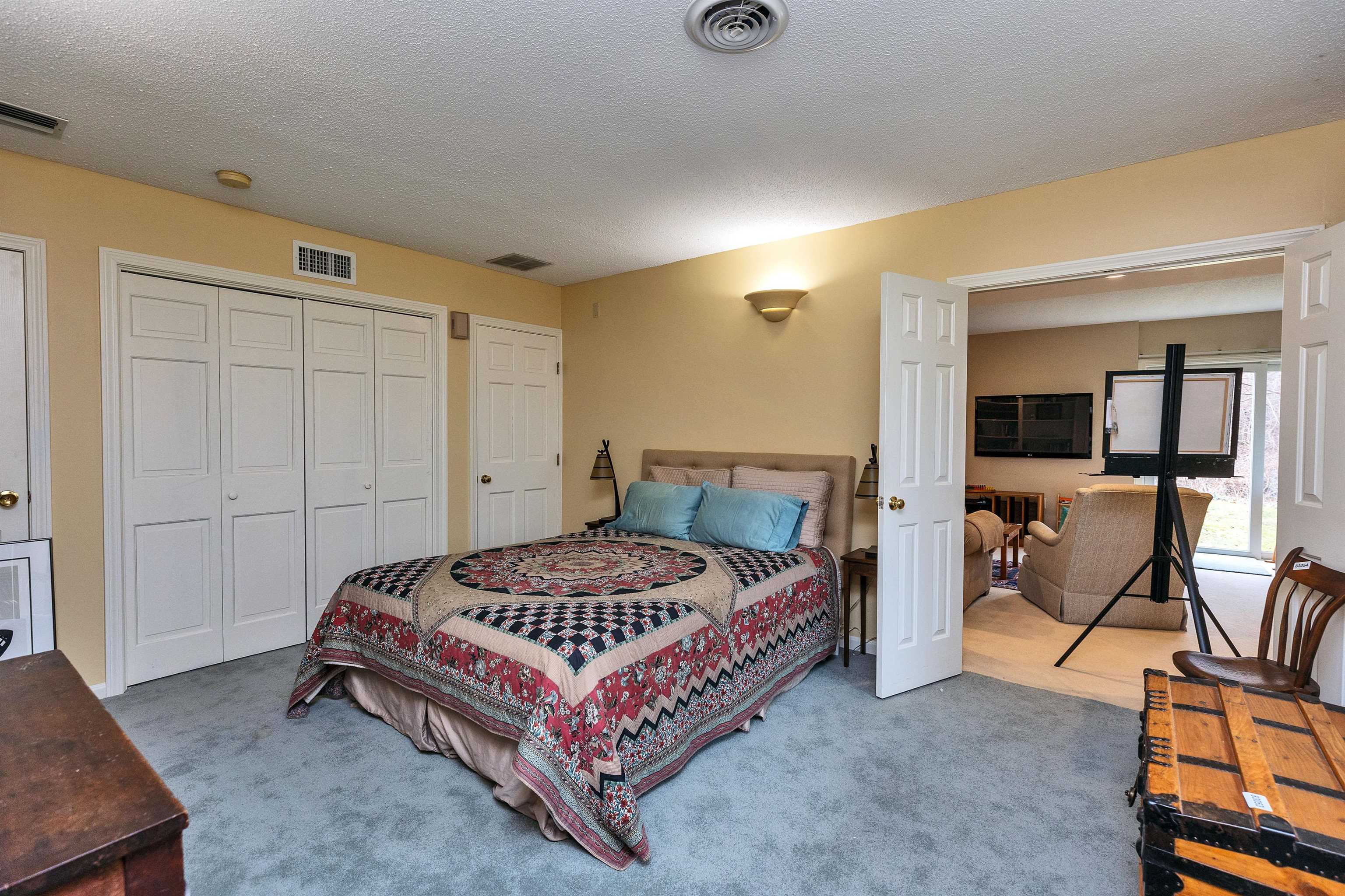 402 Straw Hill Road, Unit 402 Manchester, NH 03104 - Photo 37 of 53