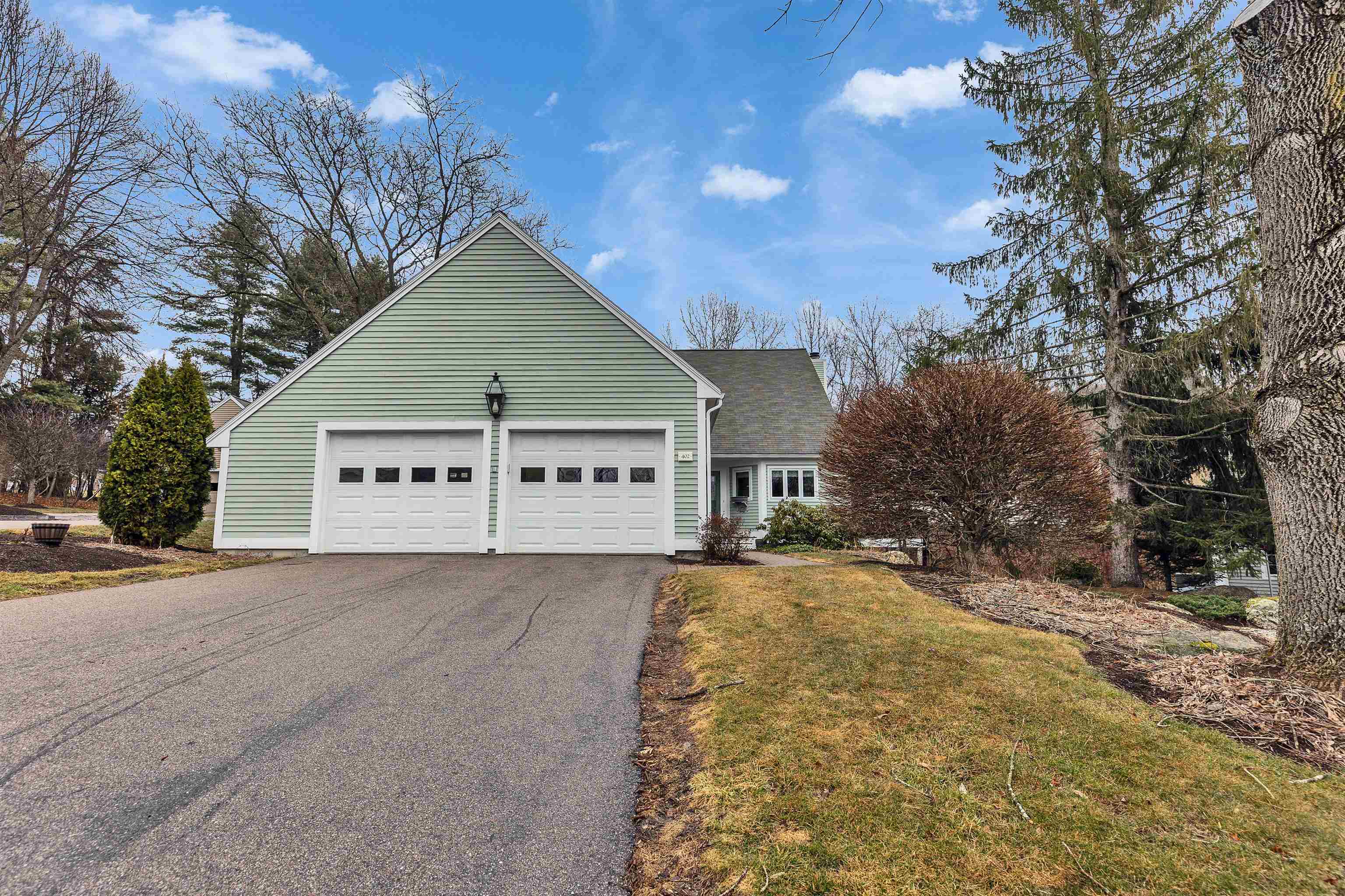 402 Straw Hill Road, Unit 402 Manchester, NH 03104 - Photo 5 of 53