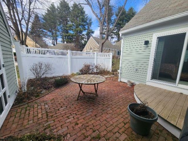 402 Straw Hill Road, Unit 402 Manchester, NH 03104 - Photo 51 of 53
