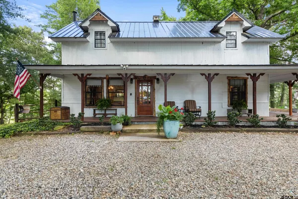 $625,000 | 1075 Anderson Co Road 323, Palestine, TX 75803