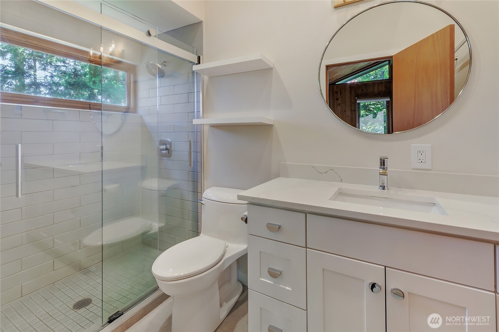 3211 Southwest 166th Street Burien, WA 98166 - Photo 15 of 21