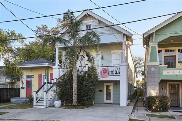$325,000 | 729 Lyons Street, Unit A, New Orleans, LA 70115