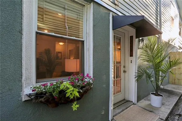 $325,000 | 729 Lyons Street, Unit A, New Orleans, LA 70115