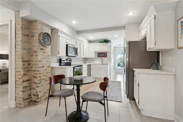 $325,000 | 729 Lyons Street, Unit A, New Orleans, LA 70115