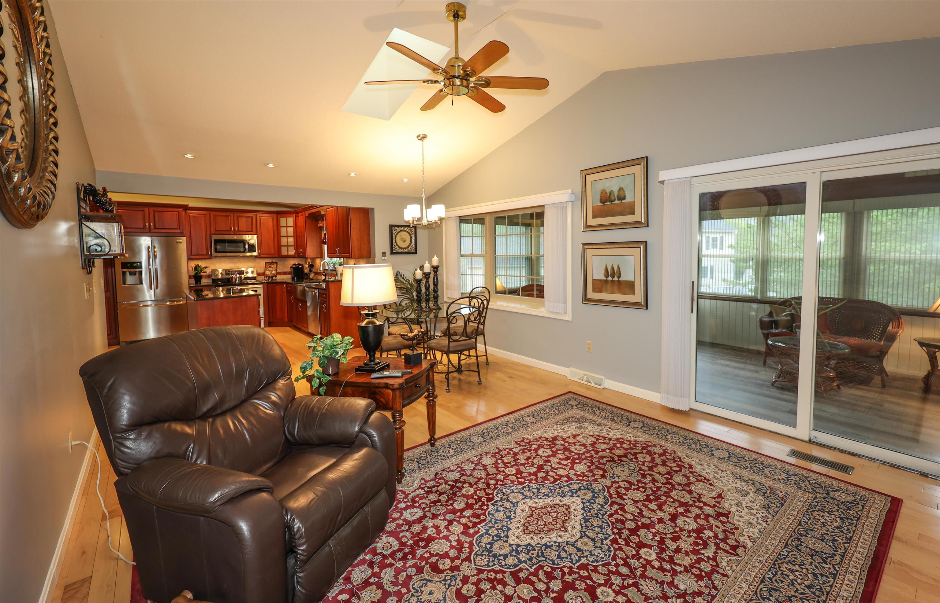 14 Danforth Circle Manchester, NH 03104 - Photo 15 of 40 Gallery Image 15