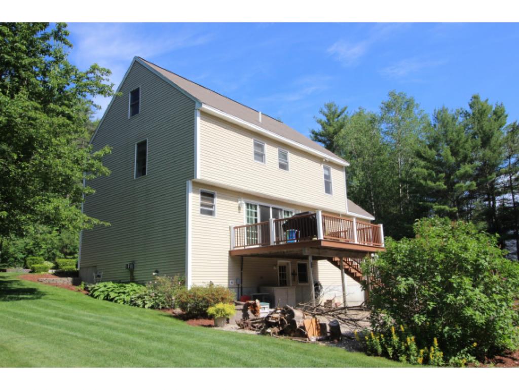 14 Field Road Windham, NH 03087 - Photo 2 of 29