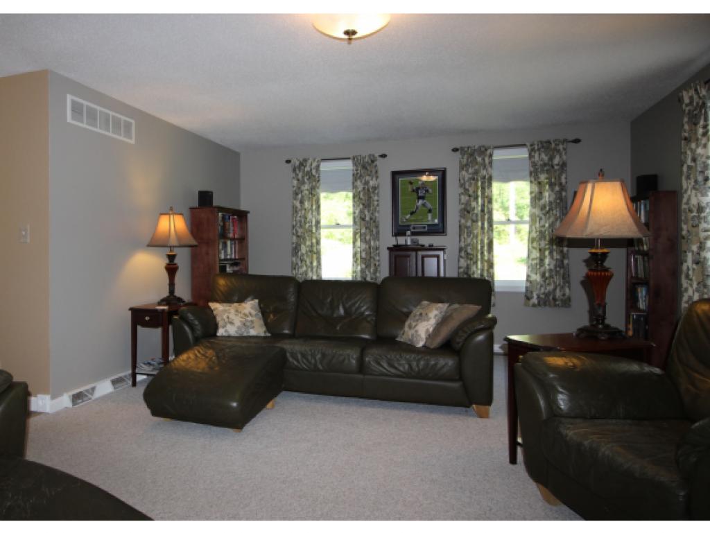 14 Field Road Windham, NH 03087 - Photo 23 of 29
