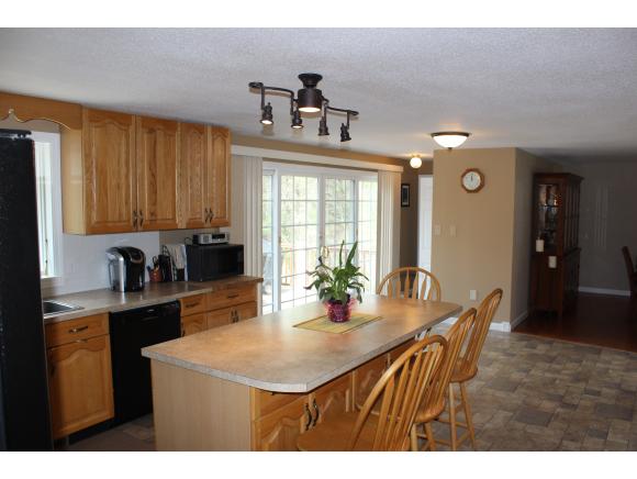 14 Field Road Windham, NH 03087 - Photo 4 of 29