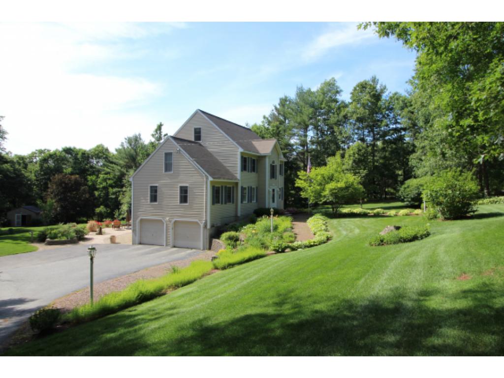 14 Field Road Windham, NH 03087 - Photo 10 of 29