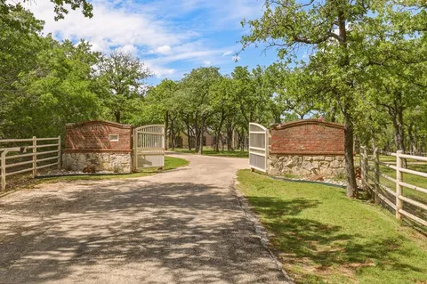 $3,734,000 | 400 Porter Road, Bartonville, TX 76226
