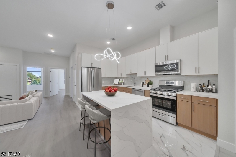 22 Bloomfield Avenue, Unit 215 Paterson, NJ 07503 - Photo 11 of 11