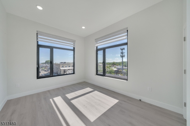 22 Bloomfield Avenue, Unit 215 Paterson, NJ 07503 - Photo 9 of 11