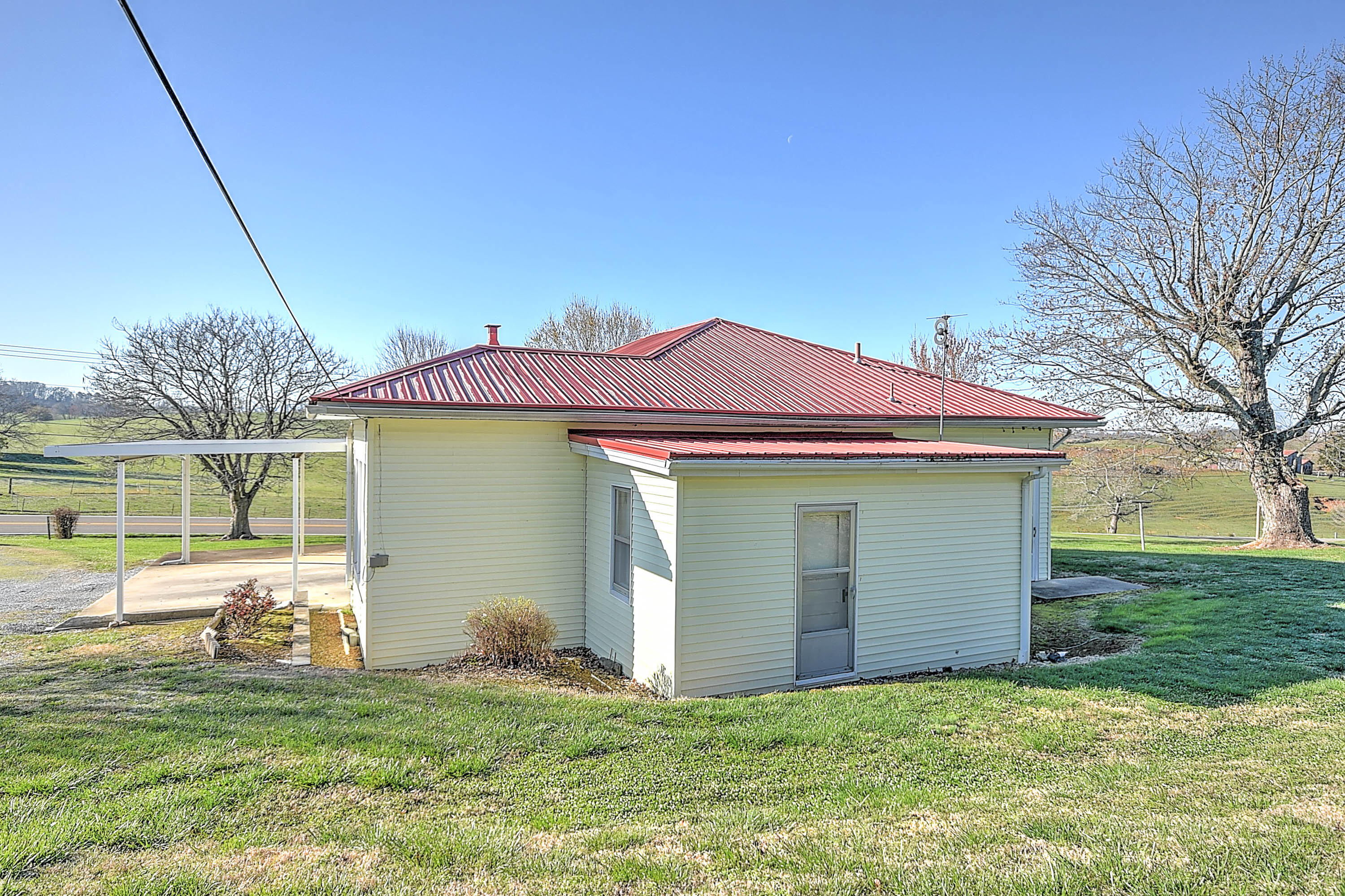 2460 Warrensburg Road Greeneville, TN 37743 - Photo 34 of 56 Warrensburg-35