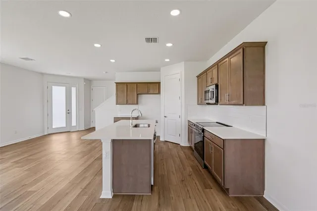 $409,265 | 31459 Spanish Msn Road, San Antonio, FL 33576