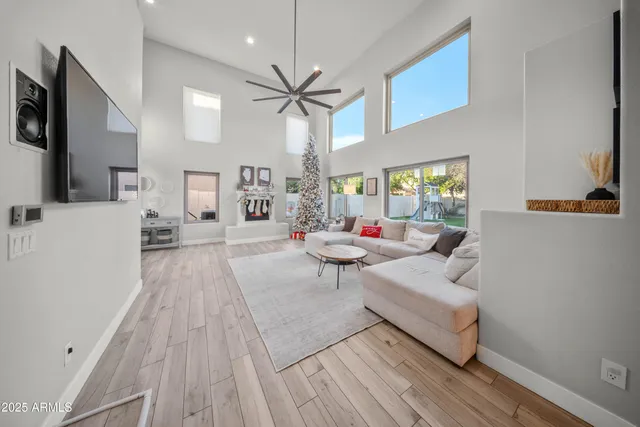 $674,990 | 1042 West Bruce Avenue, Gilbert, AZ 85233