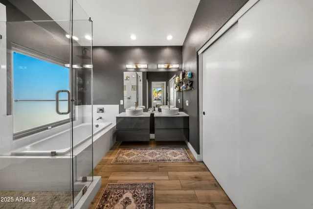 $674,990 | 1042 West Bruce Avenue, Gilbert, AZ 85233