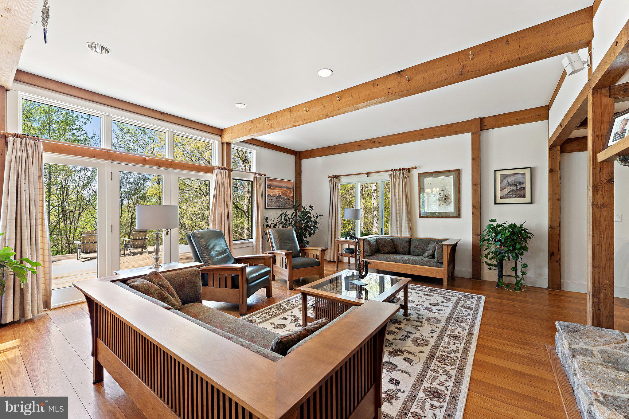 3897 Leeds Manor Road Markham, VA 22643 - Photo 12 of 63 Living room with large liding doors