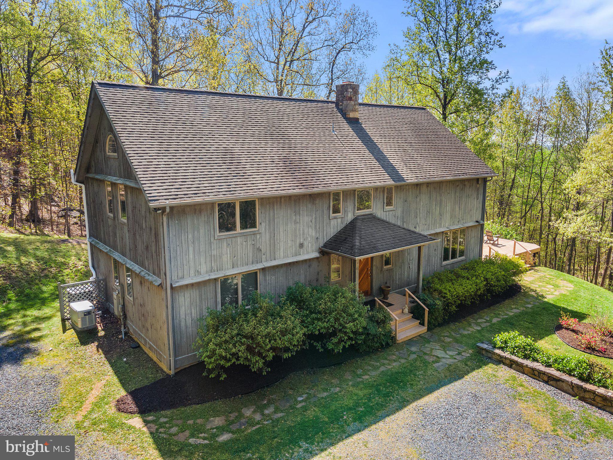 3897 Leeds Manor Road Markham, VA 22643 - Photo 2 of 63 Private setting