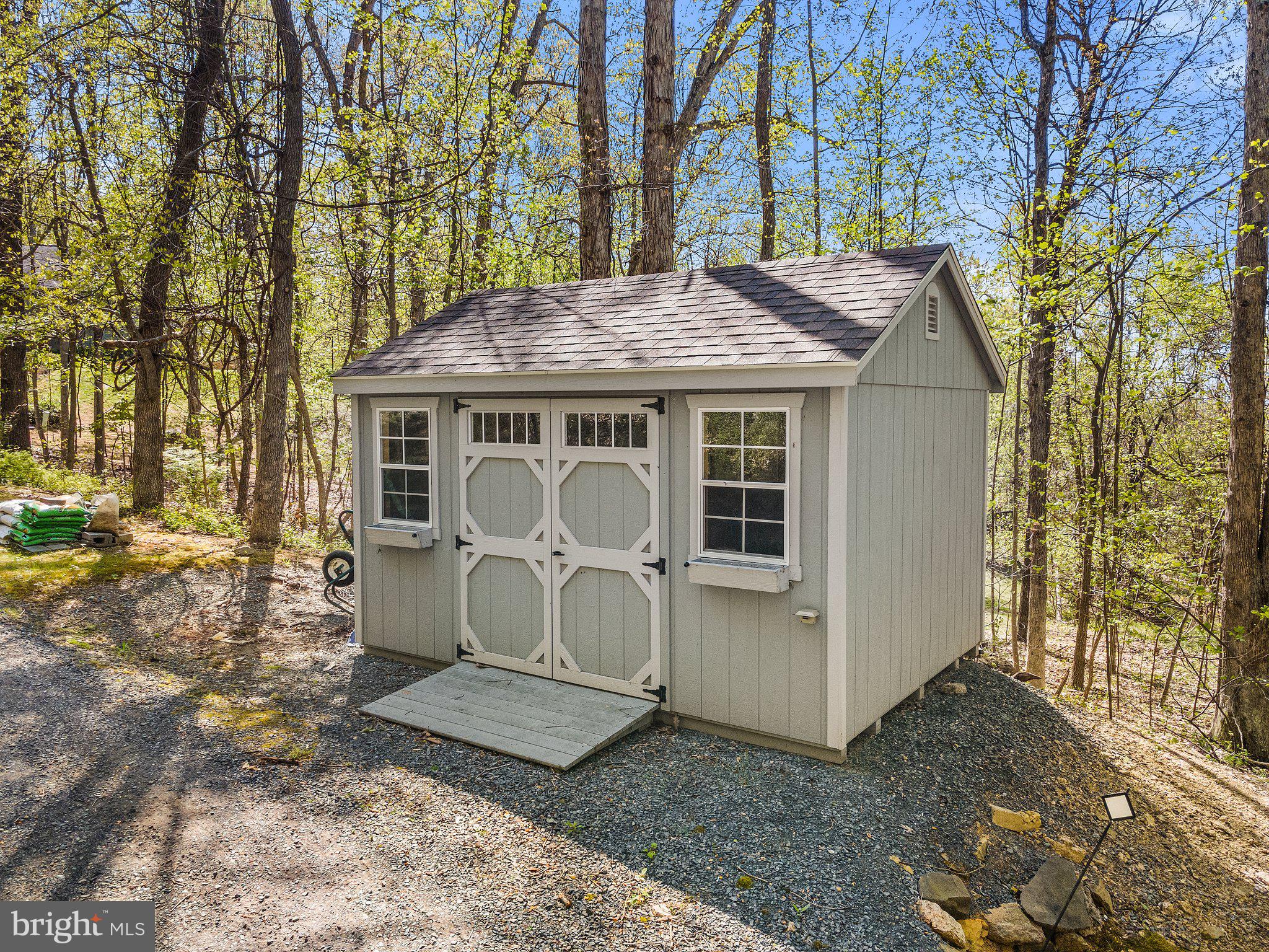3897 Leeds Manor Road Markham, VA 22643 - Photo 54 of 63 Storage shed
