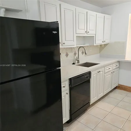 $1,650 | 3070 Northwest 48th Terrace, Unit 104, Lauderdale Lakes, FL 33313