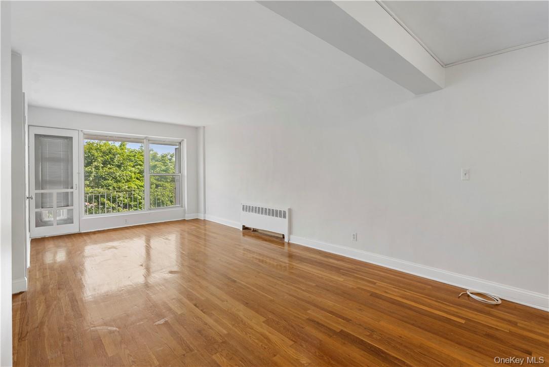 720 Pelham Road, Unit 1E New Rochelle, NY 10805 - Photo 4 of 20