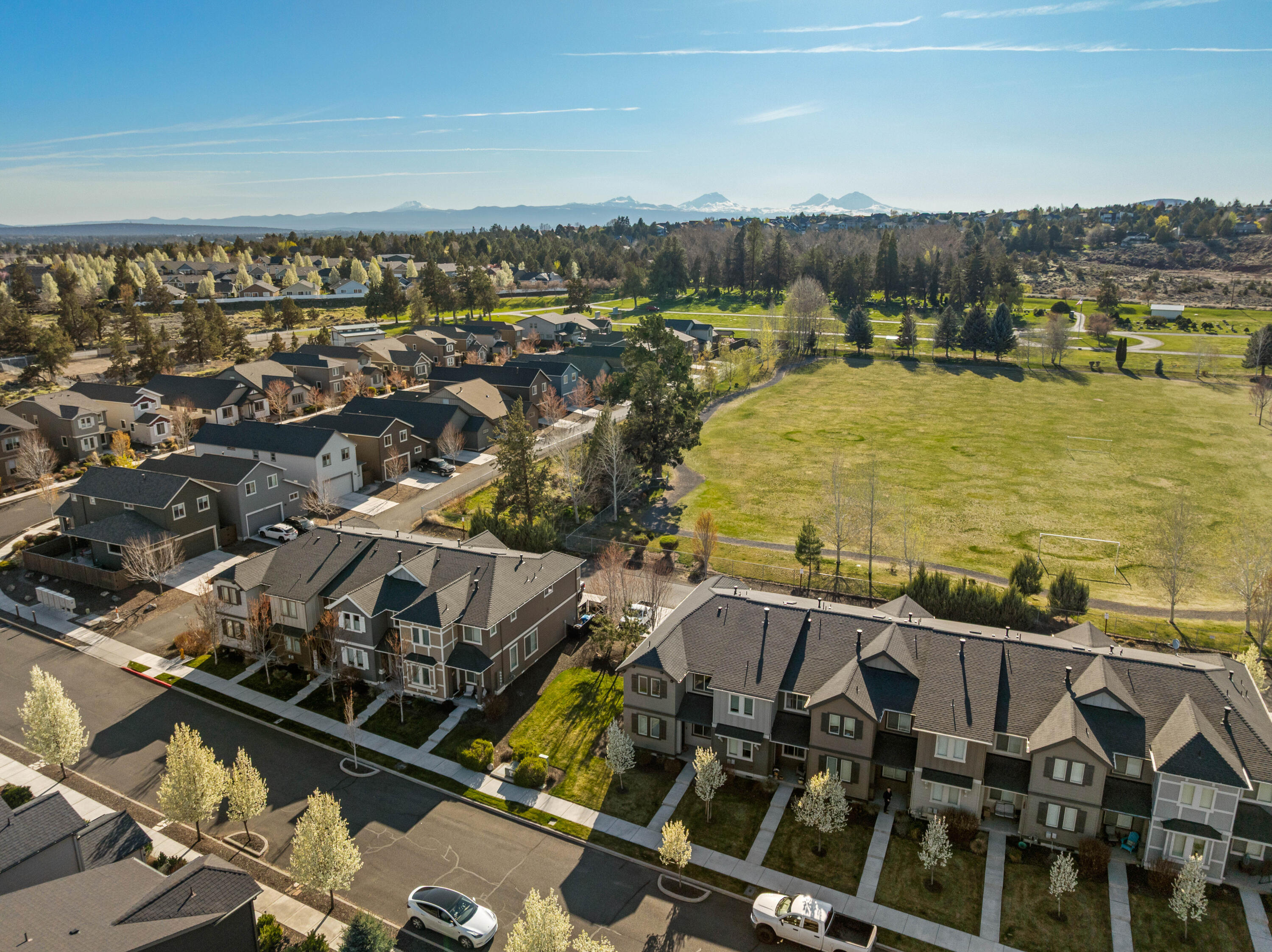 3455 Southwest 28th Street Redmond, OR 97756 - Photo 35 of 35 08-Aerial